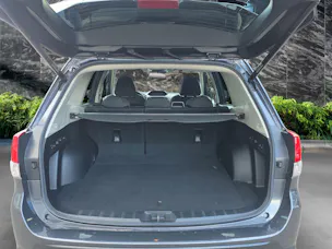 Subaru Forester Station 2.0i e-Boxer Swiss Plus