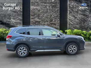 Subaru Forester Station 2.0i e-Boxer Swiss Plus
