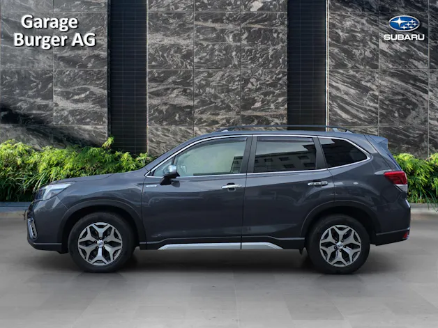 Subaru Forester Station 2.0i e-Boxer Swiss Plus