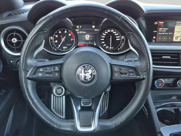 ALFA ROMEO Stelvio 2.0 Q4 280 Veloce