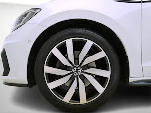 VW Touran 1.5 TSI DSG R-Line Black Style