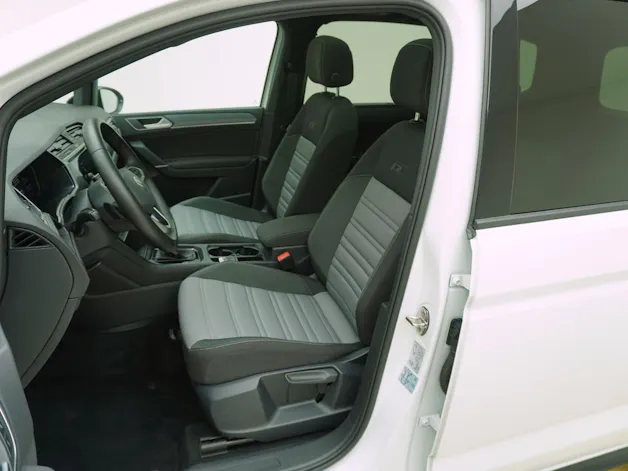 VW Touran 1.5 TSI DSG R-Line Black Style