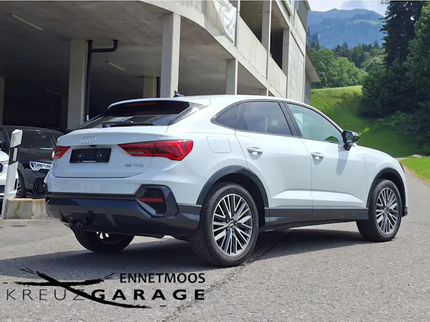 AUDI Q3 Sportback 35 TFSI Attraction S-tronic *Anhängerkupplung+Servicepaket*