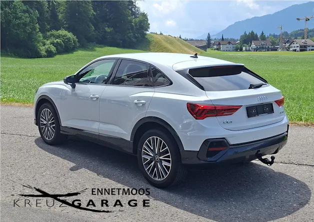 AUDI Q3 Sportback 35 TFSI Attraction S-tronic *Anhängerkupplung+Servicepaket*