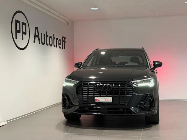 AUDI Q3 35 TDI S line Attraction quattro S-tronic