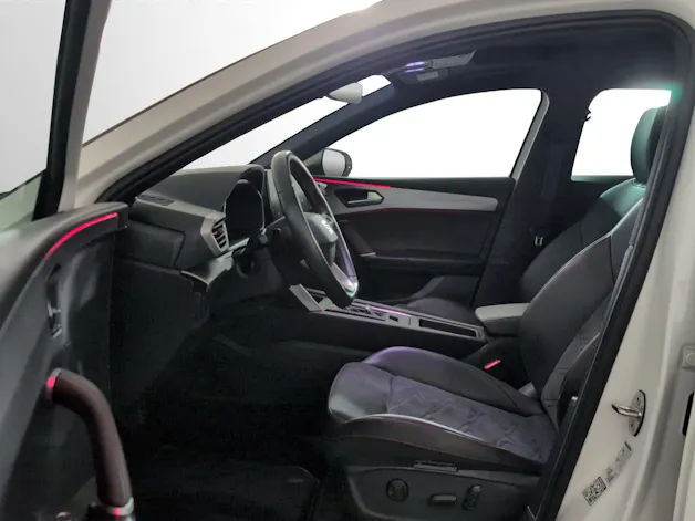 SEAT Leon 1.5 eTSI mHEV DSG FR