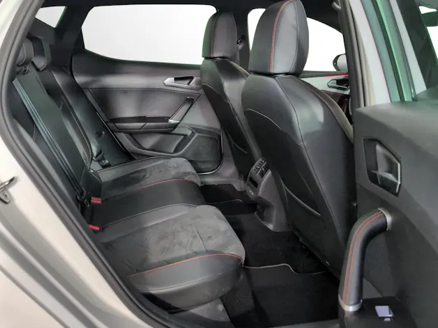 SEAT Leon 1.5 eTSI mHEV DSG FR