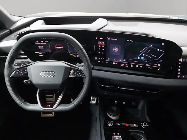 AUDI Q6 e-tron quattro