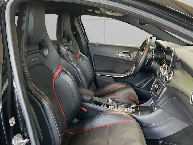 MERCEDES-BENZ GLA 45 AMG 4Matic 7G-DCT