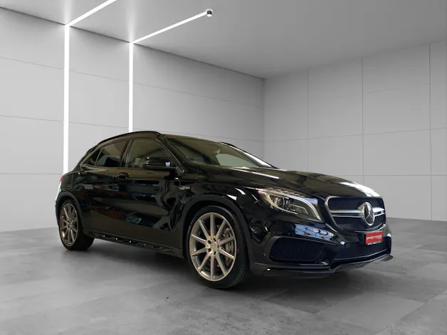 MERCEDES-BENZ GLA 45 AMG 4Matic 7G-DCT