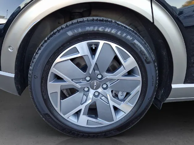 Genesis GV60 Dual Motor Sport AWD