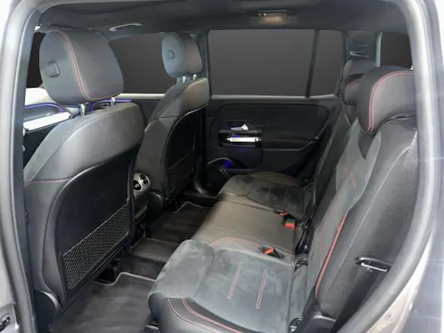 MERCEDES-BENZ GLB 200 d AMG Line 4MATIC