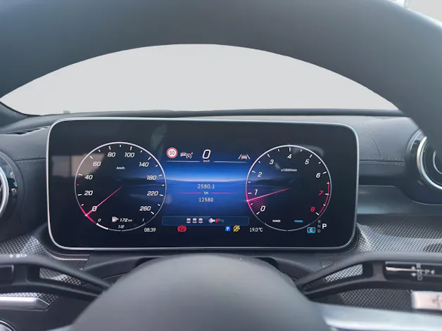 MERCEDES-BENZ C 300 AMG Line