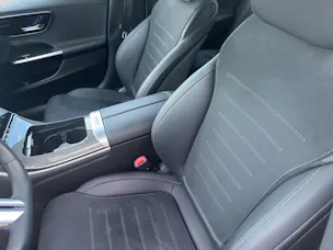 MERCEDES-BENZ C 300 AMG Line