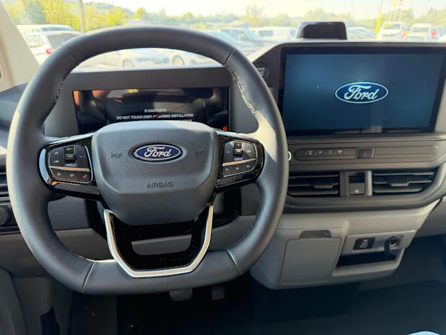 FORD Transit Custom Van 320 L1H1 Trend Automat