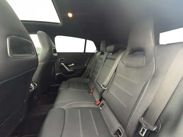 MERCEDES-BENZ CLA 35 AMG 4matic Shooting Brake * PACK PREMIUM PLUS * PANORAMA * HEAD-UP DISPLAY *