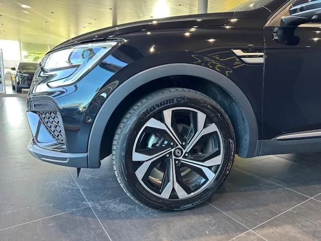 RENAULT Arkana 1.6 E-Tech Techno