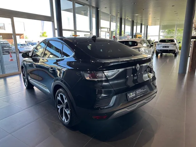 RENAULT Arkana 1.6 E-Tech Techno