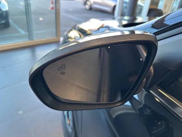 RENAULT Arkana 1.6 E-Tech Techno