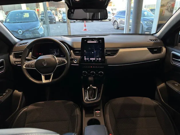 RENAULT Arkana 1.6 E-Tech Techno