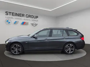 BMW 320i xDrive Touring Edition Sport Line