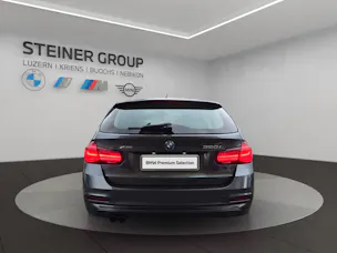 BMW 320i xDrive Touring Edition Sport Line