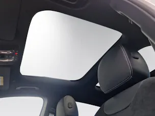 MERCEDES-BENZ GLA 200 Night Star 7G-DCT