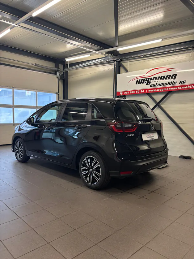 HONDA Jazz 1.5i-MMD Advance E-CVT