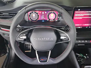 SKODA Octavia Combi 2.0 TSI DSG RS 30 Years Edition