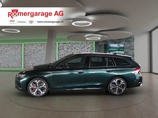 SKODA Octavia Combi 2.0 TSI DSG RS 30 Years Edition