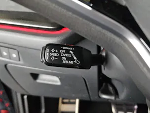 SKODA Octavia Combi 2.0 TSI DSG RS 30 Years Edition