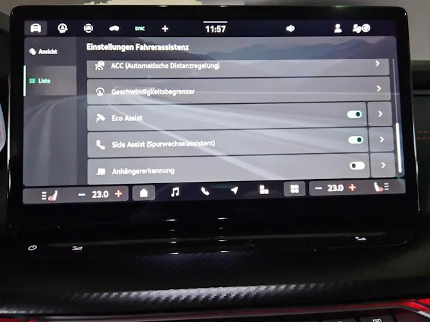 SKODA Octavia Combi 2.0 TSI DSG RS 30 Years Edition