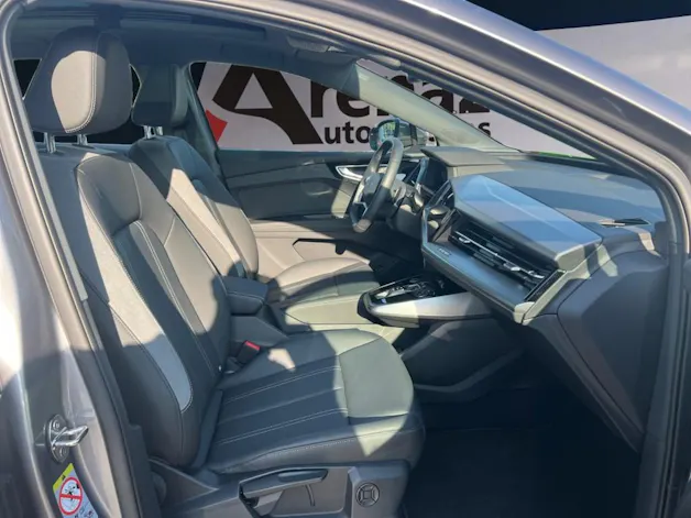 AUDI Q4 e-tron 45 quattro