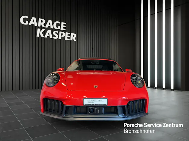 PORSCHE 911 Carrera GTS