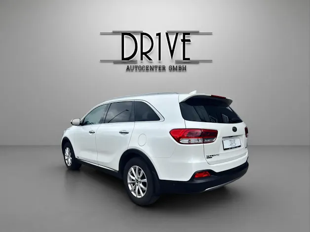 Kia Sorento 2.2 CRDI Style 7P. Automatic