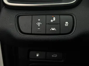 Kia Sorento 2.2 CRDI Style 7P. Automatic
