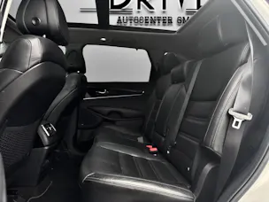 Kia Sorento 2.2 CRDI Style 7P. Automatic