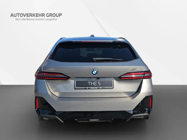 BMW i5 xDrive 40 Tour M S.Pro / 0.00% Leasing
