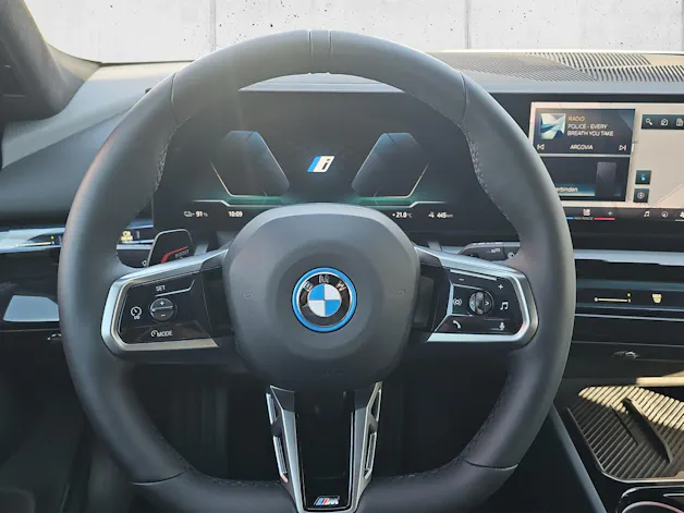 BMW i5 xDrive 40 Tour M S.Pro / 0.00% Leasing