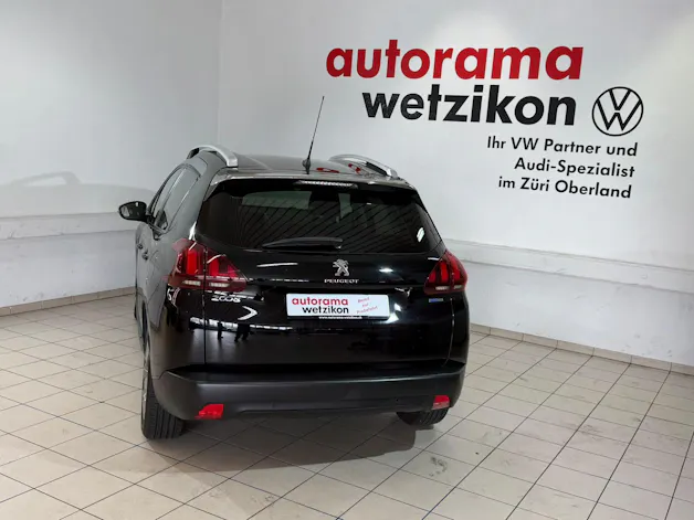 PEUGEOT 2008 1.2 PureTech Style EAT6