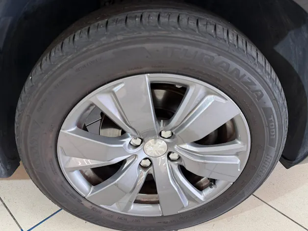 PEUGEOT 2008 1.2 PureTech Style EAT6