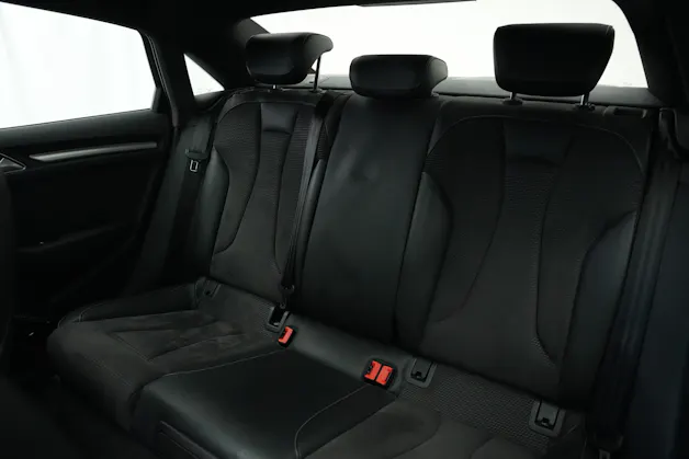 AUDI S3 Limousine 2.0 TFSI quattro S-tronic *CH-Fahrzeug* *Magnetic Ride* *B&O*
