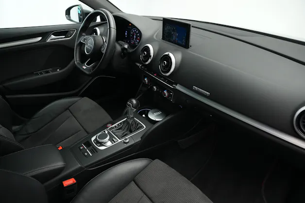 AUDI S3 Limousine 2.0 TFSI quattro S-tronic *CH-Fahrzeug* *Magnetic Ride* *B&O*
