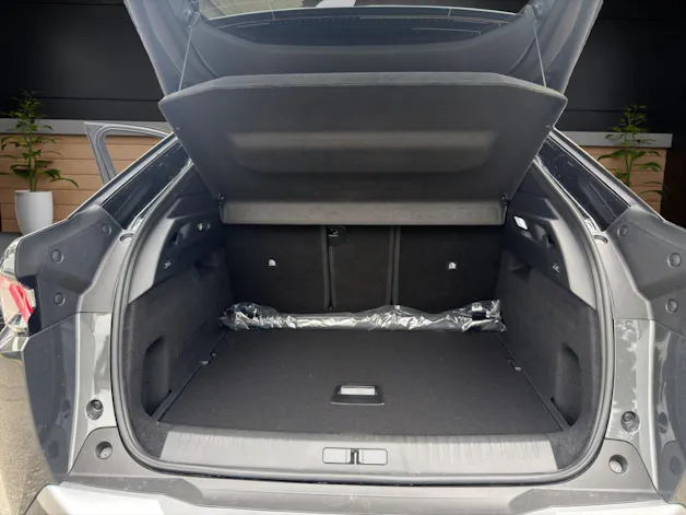 PEUGEOT 3008 NEW 145 e-DCS GT