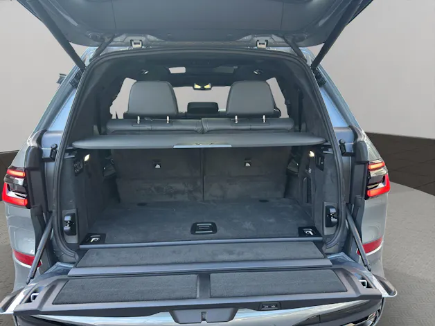 BMW X7 xDrive 48V 40d M Sport Pro Steptronic