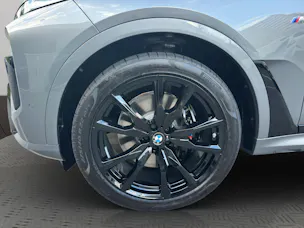 BMW X7 xDrive 48V 40d M Sport Pro Steptronic