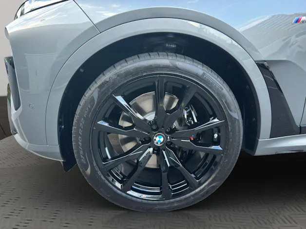 BMW X7 xDrive 48V 40d M Sport Pro Steptronic