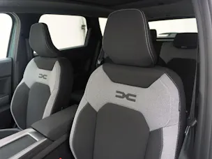 DACIA Bigster 1.2 Hybrid Journey 4x4