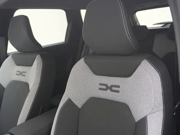 DACIA Bigster 1.2 Hybrid Journey 4x4