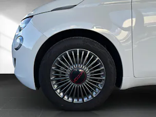 FIAT 500 C electric 87 kW Red